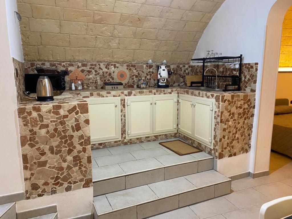 Apartamento La Dimora Di Tonia Mesagne Exterior foto