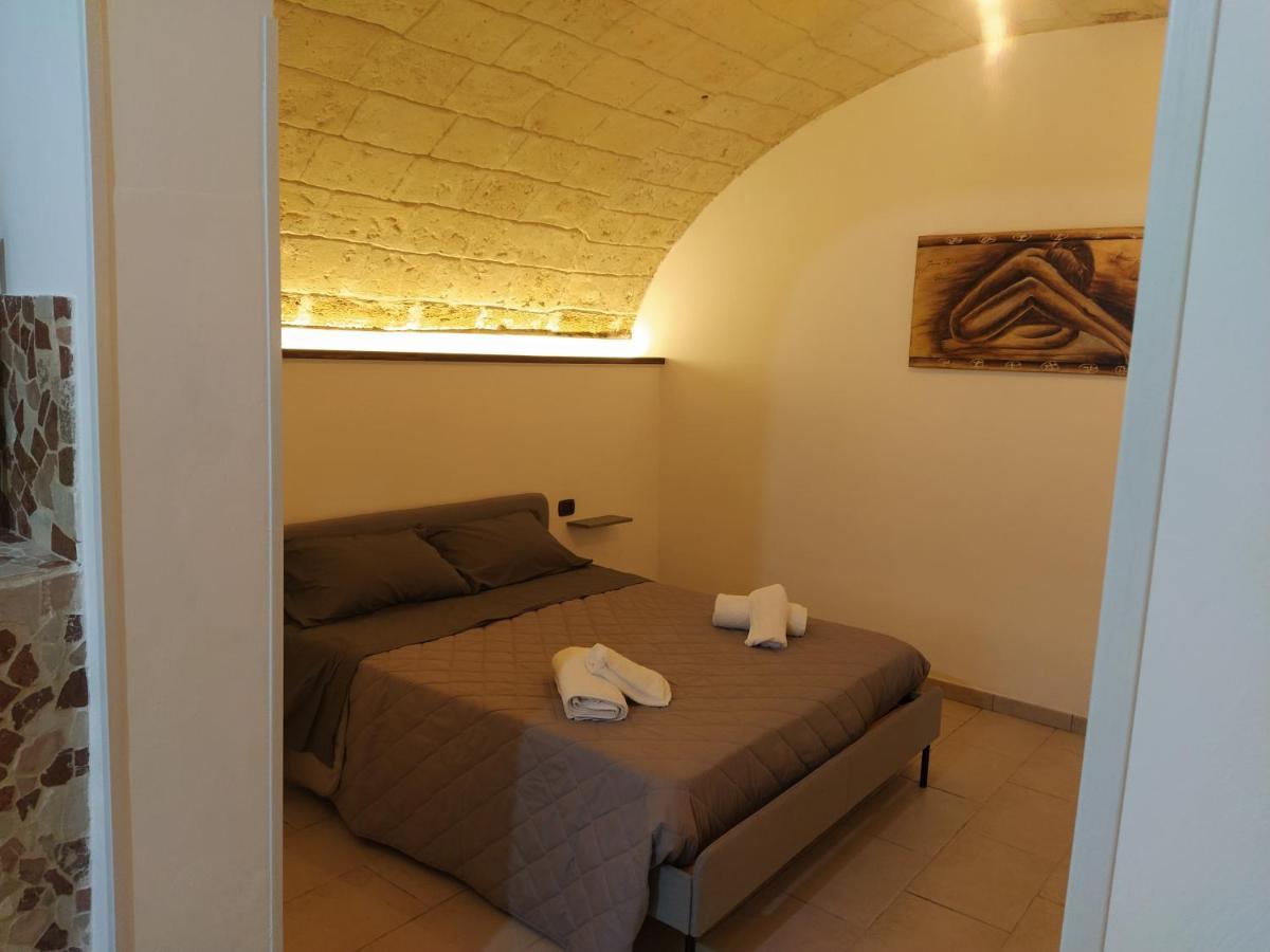 Apartamento La Dimora Di Tonia Mesagne Exterior foto