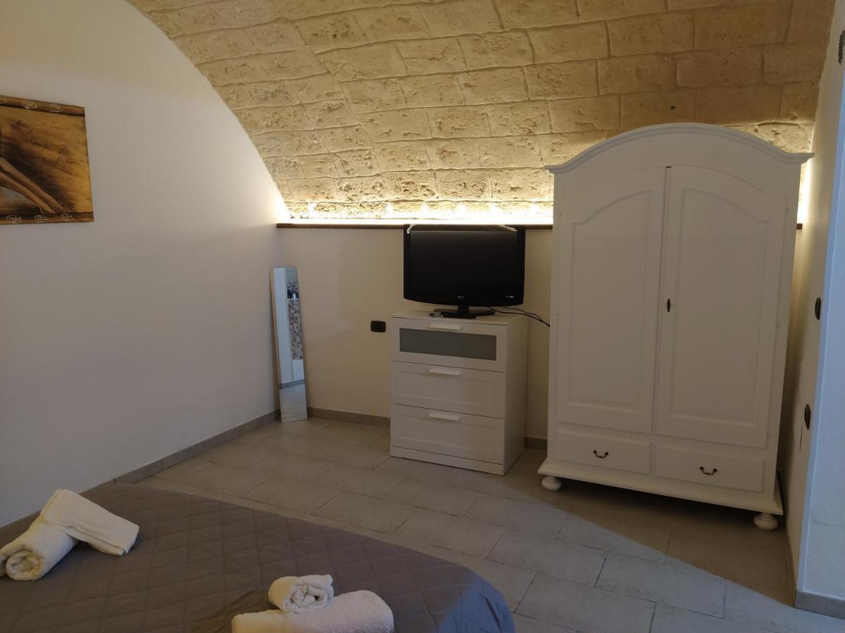 Apartamento La Dimora Di Tonia Mesagne Exterior foto